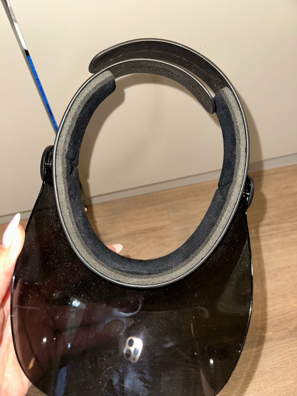 Dior Black Adjustable Visor Shield - Picture 5 of 7